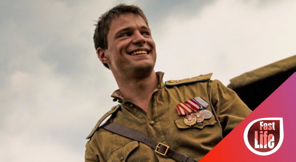 мужчины_в_военной_форме_7.jpeg мужчины_в_военной_форме_7.jpeg